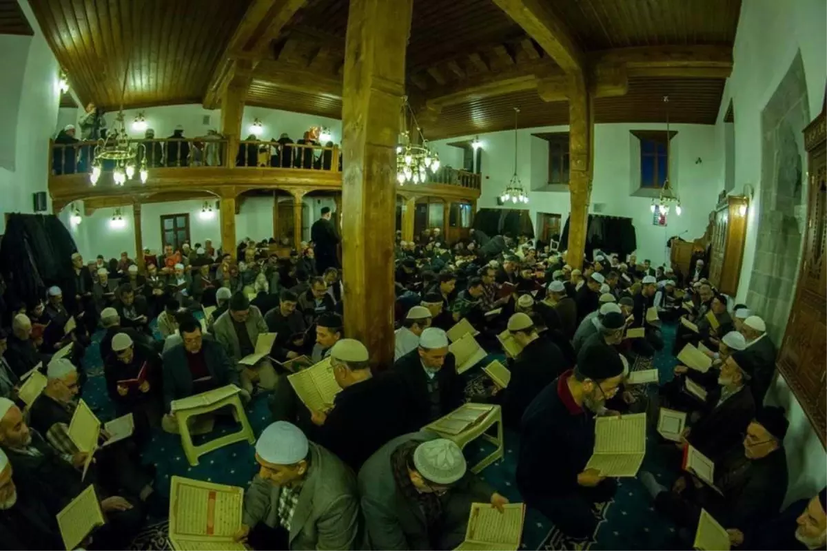 Erzurum’da 1001 Hatim Geleneği Başlıyor