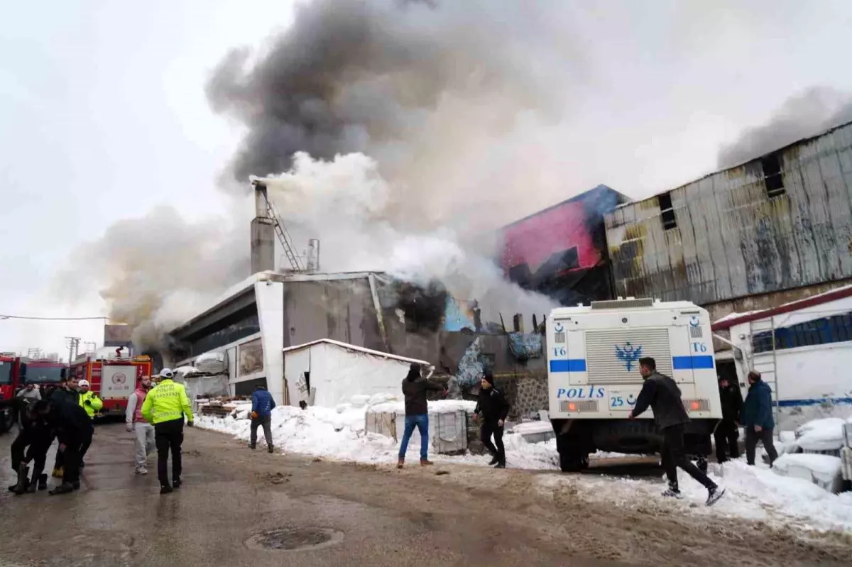 Erzurum’da Mobilya Atölyesinde Yangın: 2 Ölü, 7 Yaralı