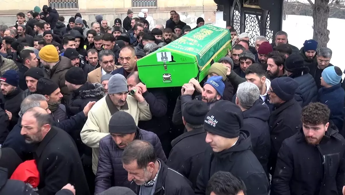 Erzurum’da Yangında İki Kişi Hayatını Kaybetti