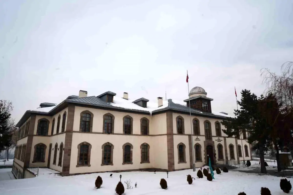 Erzurum Kongre Binası’nın Korunması Çağrısı