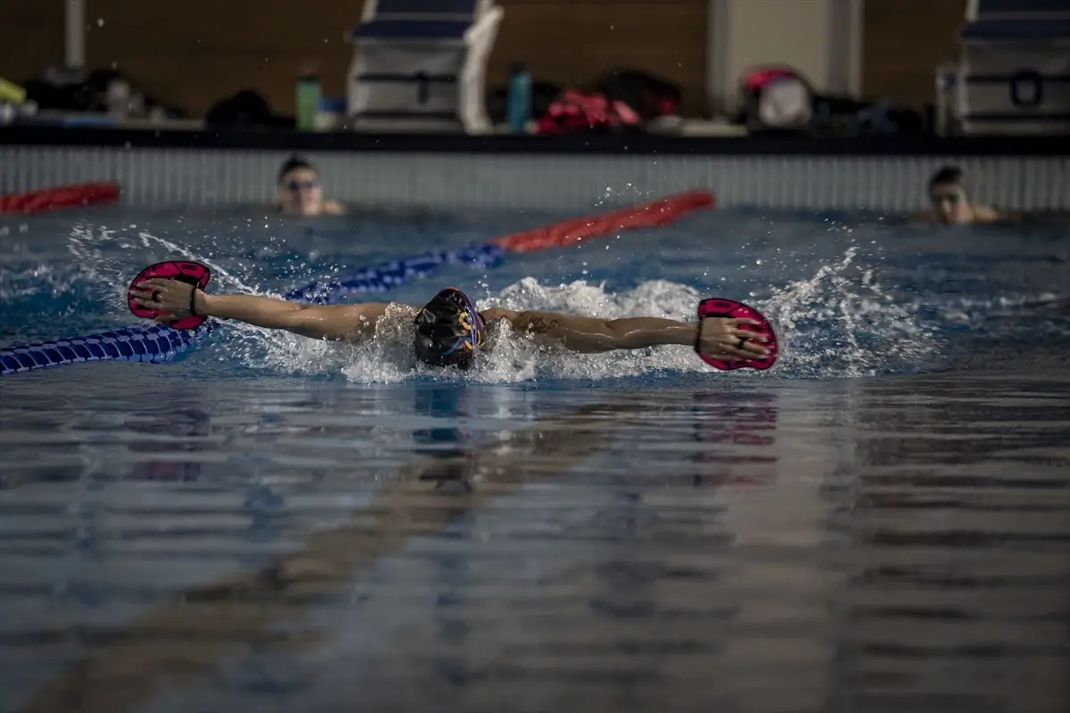 Türkiye Yüzme Milli Takımı Erzurum’da Kamp Yapıyor